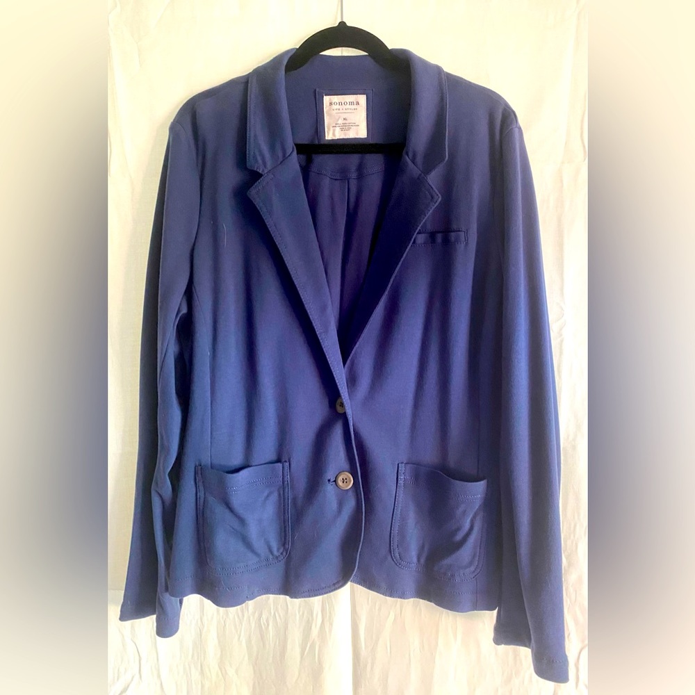 Women’s Sonoma navy 2 button jacket. Size XL